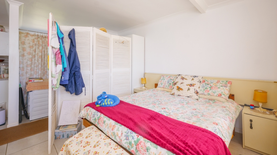 2 Bedroom Property for Sale in Napier Western Cape